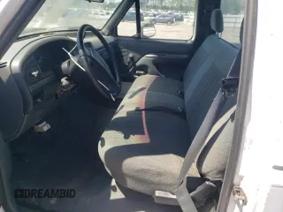 1993 Ford F-150 с VIN 1FTEF15N2PLA67349, выставлен на аукционе Copart как лот 52508365 с пробегом Не указан миль и Списание • Salvage title. История ставок и продаж доступна на DreamBid. Изображение 7.