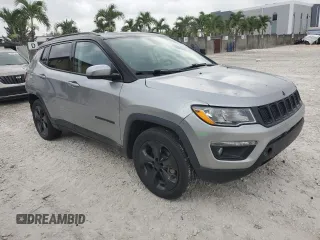 2021 Jeep Compass Altitude with VIN 3C4NJCBB8MT571232, listed as a Copart auction lot 62539405 with 42,977 mi miles and Salvage title. Bid and sale history available at DreamBid. Image 4.