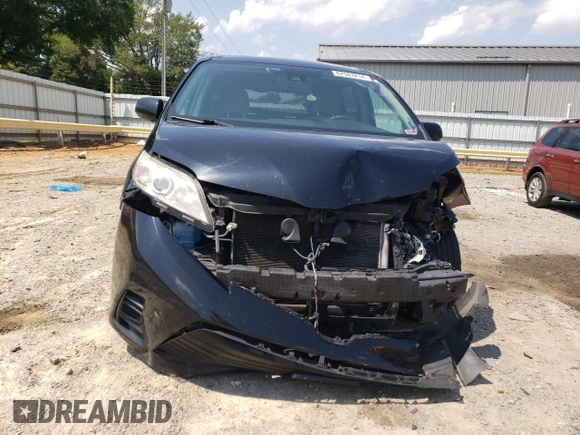 2019 Toyota Sienna LE Auto Access Seat with VIN 5TDKZ3DC9KS982129, listed as a Copart auction lot 62983214 with 246,772 mi miles and Salvage title. Bid and sale history available at DreamBid. Image 5.