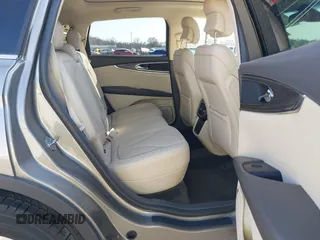 2017 Lincoln MKX Select with VIN 2LMPJ6KR1HBL41279, listed as a IAAI auction lot 41771085 with 37,068 mi miles. Bid and sale history available at carsss.com. Image 8.