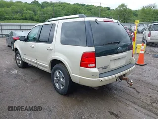 2005 Ford Explorer Limited with VIN 1FMDU75W75ZA09868, listed as a IAAI auction lot 42304705 with 213,776 mi miles and . Bid and sale history available at DreamBid. Image 3.