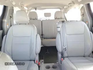 2019 Toyota Sienna XLE Auto Access Seat with VIN 5TDYZ3DC4KS993338, listed as a Copart auction lot 44029395 with 71,430 mi miles and Salvage Title. Bid and sale history available at carsss.com. Image 10.
