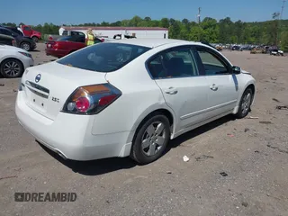 2007 Nissan Altima 2.5 S with VIN 1N4AL21E07N486376, listed as a IAAI auction lot 42024306 with 231,312 mi miles. Bid and sale history available at carsss.com. Image 4.