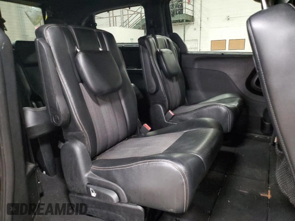 2014 Chrysler Town & Country S with VIN 2C4RC1HG1ER176087, listed as a Copart auction lot 47685805 with 130,257 mi miles and Salvage Title. Bid and sale history available at carsss.com. Image 11.