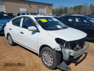 2018 Nissan Versa SV с VIN 3N1CN7AP5JL819838, выставлен на аукционе IAAI как лот 41878387 с пробегом 227 298 миль миль и . История ставок и продаж доступна на DreamBid. Изображение 1.