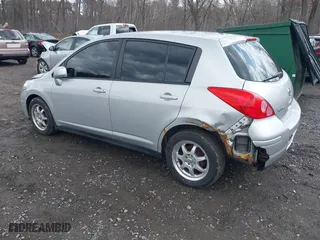 2011 Nissan Versa 1.8 S with VIN 3N1BC1CP5BL405262, listed as a IAAI auction lot 41908165 with 98,816 mi miles. Bid and sale history available at carsss.com. Image 3.