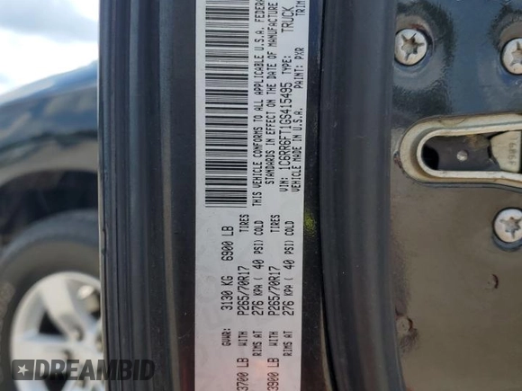 2016 Ram 1500 Express z VIN 1C6RR6FT1GS415495, wystawiony jako Copart lot #58371015 z przebiegiem 154 198 mil mil oraz Czysty tytuł • Clean title. Historia ofert i sprzedaży dostępna na DreamBid. Obrazek 12.