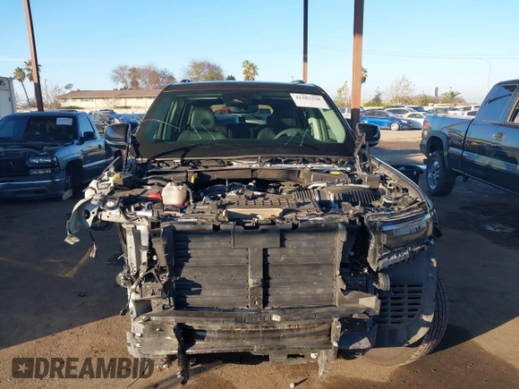 2024 Jeep Grand Cherokee Limited with VIN 1C4RJKBG3R8939135, listed as a IAAI auction lot 41283320 with 15,997 mi miles and . Bid and sale history available at DreamBid. Image 13.