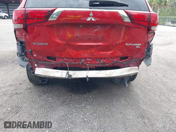 2019 Mitsubishi Outlander SE with VIN JA4AD3A32KZ050801, listed as a IAAI auction lot 42010844 with 72,710 mi miles and . Bid and sale history available at DreamBid. Image 6.
