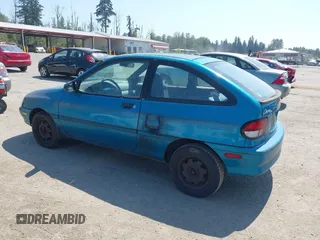 1995 Ford Aspire z VIN KNJLT05H6S6142904, wystawiony jako IAAI lot #41613061 z przebiegiem 149 534 mil mil oraz . Historia ofert i sprzedaży dostępna na DreamBid. Obrazek 3.