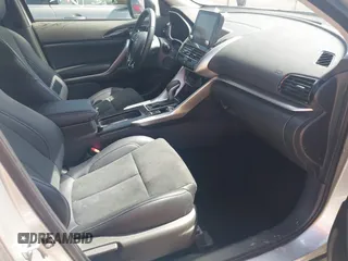 2024 Mitsubishi Eclipse Cross SE с VIN JA4ATWAA1RZ059079, выставлен на аукционе IAAI как лот 42732351 с пробегом 37 471 миль миль и . История ставок и продаж доступна на DreamBid. Изображение 5.
