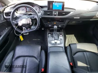 2017 Audi S7 Premium Plus z VIN WAUWFAFC5HN095926, wystawiony jako Copart lot #53796575 z przebiegiem 81 677 mil mil oraz Szkoda całkowita • Salvage title. Historia ofert i sprzedaży dostępna na DreamBid. Obrazek 8.