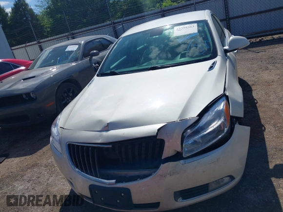2012 Buick Regal Premium 1 z VIN 2G4GS5EK8C9148659, wystawiony jako IAAI lot #42399363 z przebiegiem 116 858 mil mil oraz . Historia ofert i sprzedaży dostępna na DreamBid. Obrazek 12.