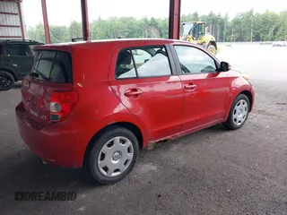 2010 Scion xD z VIN JTKKU4B47AJ057546, wystawiony jako IAAI lot #42484796 z przebiegiem 120 063 mil mil oraz . Historia ofert i sprzedaży dostępna na DreamBid. Obrazek 4.