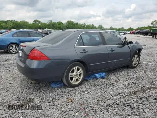 2006 Honda Accord EX-L z VIN 1HGCM56826A163491, wystawiony jako Copart lot #54251235 z przebiegiem 196 630 mil mil oraz Szkoda całkowita • Salvage title. Historia ofert i sprzedaży dostępna na DreamBid. Obrazek 3.