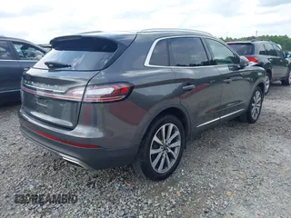 2019 Lincoln Nautilus Select z VIN 2LMPJ6K9XKBL41983, wystawiony jako IAAI lot #42076506 z przebiegiem 48 317 mil mil oraz . Historia ofert i sprzedaży dostępna na DreamBid. Obrazek 4.
