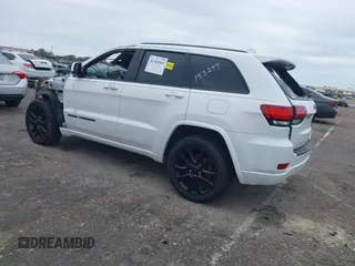 2018 Jeep Grand Cherokee Laredo E with VIN 1C4RJEAG4JC153297, listed as a IAAI auction lot 41364545 with Not provided miles and . Bid and sale history available at DreamBid. Image 3.
