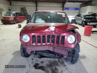 2016 Jeep Patriot Sport SE with VIN 1C4NJRBB7GD779230, listed as a Copart auction lot 88764245 with 197,476 mi miles and Salvage Title. Bid and sale history available at DreamBid. Image 5.