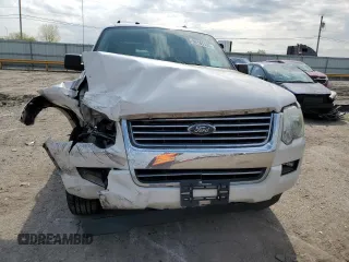 2008 Ford Explorer XLT z VIN 1FMEU73E28UA27744, wystawiony jako Copart lot #56165405 z przebiegiem 119 290 mil mil oraz Szkoda całkowita • Salvage title. Historia ofert i sprzedaży dostępna na DreamBid. Obrazek 5.