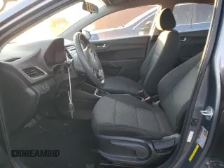 2019 Hyundai Accent SE with VIN 3KPC24A32KE070505, listed as a Copart auction lot 82677124 with 102,432 mi miles and Salvage Title. Bid and sale history available at carsss.com. Image 7.