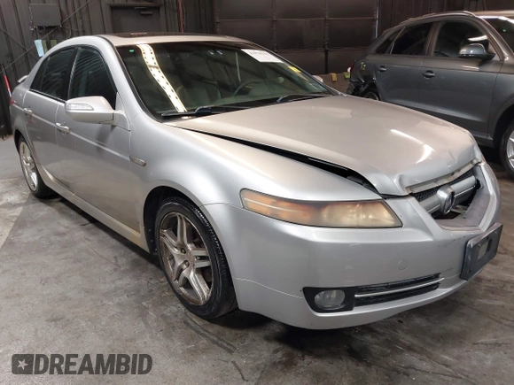 2007 Acura TL with VIN 19UUA66227A047241, listed as a IAAI auction lot 41978152 with 220,030 mi miles. Bid and sale history available at carsss.com. Image 1.