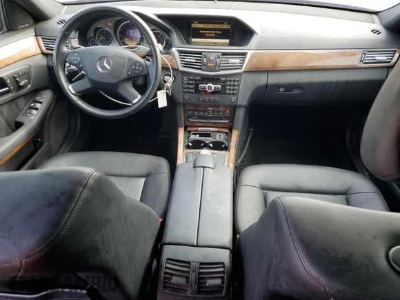 2012 Mercedes-Benz E 350 Luxury с VIN WDDHF5KB9CA575134, выставлен на аукционе Copart как лот 61008665 с пробегом 87 943 миль миль и Списание • Salvage title. История ставок и продаж доступна на DreamBid. Изображение 8.