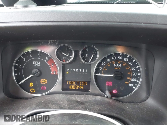 2006 Hummer H3 with VIN 5GTDN136768328477, listed as a IAAI auction lot 41503307 with 186,944 mi miles. Bid and sale history available at carsss.com. Image 7.