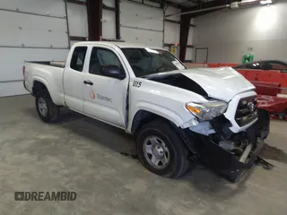 2016 Toyota Tacoma SR with VIN 5TFRX5GNXGX071399, listed as a IAAI auction lot 36250173 with 113,749 mi miles. Bid and sale history available at carsss.com. Image 1.