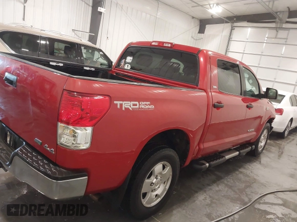 2011 Toyota Tundra 4WD Truck with VIN 5TFDW5F12BX178046, listed as a IAAI auction lot 41619191 with 186,866 mi miles. Bid and sale history available at carsss.com. Image 14.