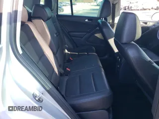 2012 Volkswagen Tiguan LE with VIN WVGAV7AX2CW580035, listed as a Copart auction lot 47297205 with 118,211 mi miles and Salvage title. Bid and sale history available at DreamBid. Image 10.