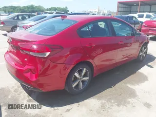 2018 Kia Forte LX z VIN 3KPFL4A74JE203440, wystawiony jako IAAI lot #42221626 z przebiegiem 161 264 mil mil oraz . Historia ofert i sprzedaży dostępna na DreamBid. Obrazek 4.