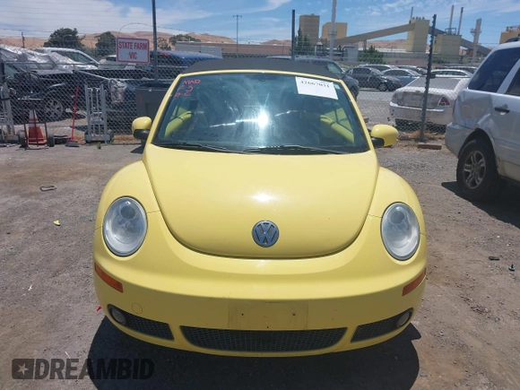 2007 Volkswagen Beetle with VIN 3VWSG31Y27M420387, listed as a IAAI auction lot 42667031 with 140,584 mi miles and . Bid and sale history available at DreamBid. Image 12.