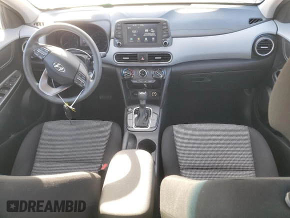2018 Hyundai Kona SE с VIN KM8K12AAXJU081149, выставлен на аукционе Copart как лот 89287375 с пробегом 57 611 миль миль и Списание • Salvage title. История ставок и продаж доступна на DreamBid. Изображение 8.