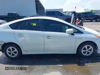 2015 Toyota Prius Four with VIN JTDKN3DU5F1876137, listed as a IAAI auction lot 42060062 with 287,361 mi miles. Bid and sale history available at carsss.com. Image 14.