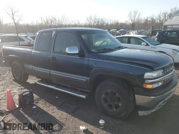 2000 Chevrolet Silverado 1500 LS with VIN 2GCEK19T8Y1253263, listed as a IAAI auction lot 41753116 with 174,610 mi miles. Bid and sale history available at carsss.com. Image 1.