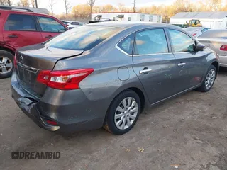 2019 Nissan Sentra SR with VIN 3N1AB7AP7KY353883, listed as a IAAI auction lot 40992437 with 101,343 mi miles and . Bid and sale history available at DreamBid. Image 4.