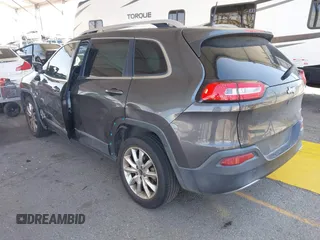 2017 Jeep Cherokee Limited with VIN 1C4PJLDB6HW522505, listed as a IAAI auction lot 41964106 with 109,032 mi miles and . Bid and sale history available at DreamBid. Image 3.