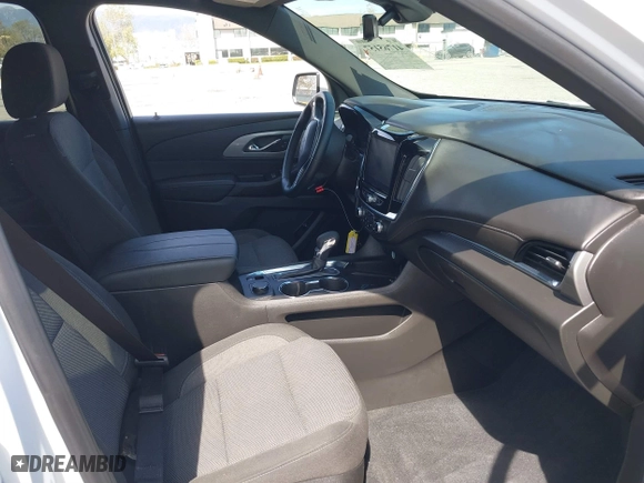 2023 Chevrolet Traverse LT Cloth with VIN 1GNERGKW7PJ223881, listed as a IAAI auction lot 41765157 with 31,613 mi miles. Bid and sale history available at carsss.com. Image 5.