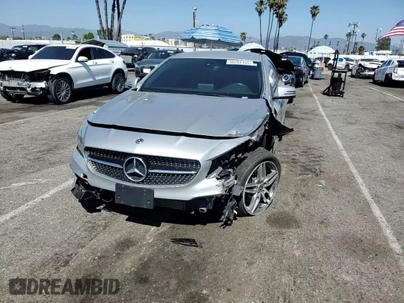 2018 Mercedes-Benz CLA 250 с VIN WDDSJ4EB6JN599357, выставлен на аукционе Copart как лот 56204155 с пробегом 155 172 миль миль и Списание • Salvage title. История ставок и продаж доступна на DreamBid. Изображение 14.