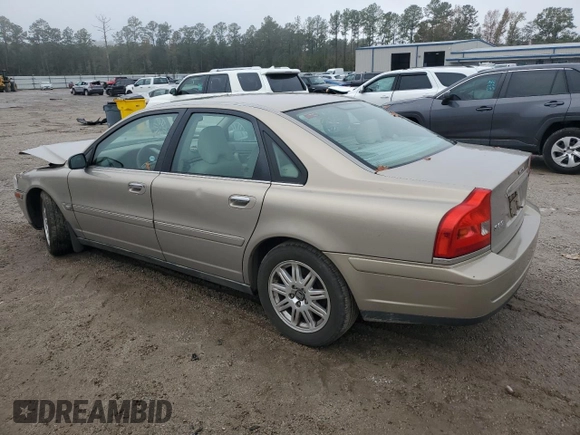 2005 Volvo S80 with VIN YV1TS592551403895, listed as a Copart auction lot 79844514 with 150,592 mi miles and Salvage Title. Bid and sale history available at carsss.com. Image 2.