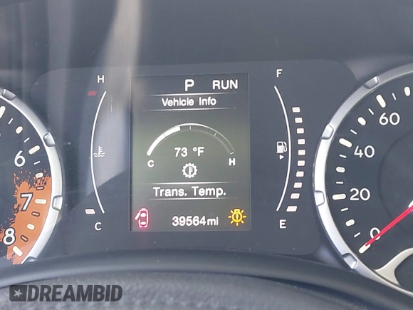 2017 Jeep Renegade Latitude with VIN ZACCJABB6HPE57027, listed as a IAAI auction lot 42561087 with 39,564 mi miles and . Bid and sale history available at DreamBid. Image 7.