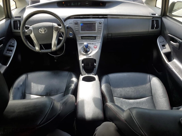 2013 Toyota Prius One with VIN JTDKN3DU0D1646938, listed as a Copart auction lot 51542735 with 368,317 mi miles and Clean Title. Bid and sale history available at carsss.com. Image 8.