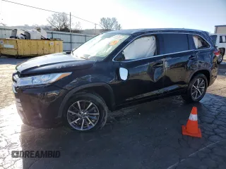 2018 Toyota Highlander SE with VIN 5TDKZRFH3JS544989, listed as a Copart auction lot 49675675 with 96,729 mi miles and Salvage title. Bid and sale history available at DreamBid. Image 1.