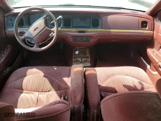 1996 Ford Crown Victoria LX with VIN 2FALP7466TX103371, listed as a Copart auction lot 70654804 with 160,147 mi miles and Non Repairable. Bid and sale history available at carsss.com. Image 8.