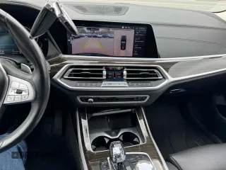 2020 BMW X7 xDrive40i with VIN 5UXCW2C08L9B71471, listed as a Copart auction lot 53714185 with 138,817 mi miles and Clean Title. Bid and sale history available at carsss.com. Image 10.