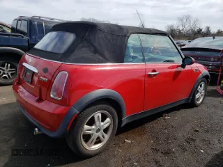 2006 MINI Convertible z VIN WMWRF33546TF63753, wystawiony jako Copart lot #48614785 z przebiegiem 123 789 mil mil oraz Czysty tytuł • Clean title. Historia ofert i sprzedaży dostępna na DreamBid. Obrazek 3.