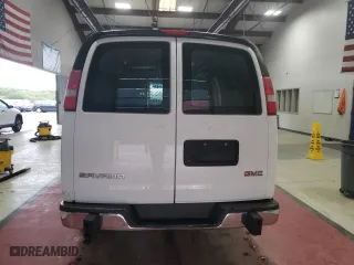 2017 GMC Savana Cargo Van with VIN 1GTW7AFF4H1914667, listed as a Copart auction lot 73007154 with 98,652 mi miles and Salvage Title. Bid and sale history available at carsss.com. Image 6.