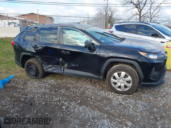 2021 Toyota RAV4 LE with VIN 2T3F1RFV6MC170364, listed as a IAAI auction lot 40770768 with 84,128 mi miles. Bid and sale history available at carsss.com. Image 14.