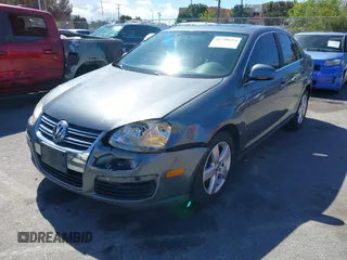 2008 Volkswagen Jetta SE with VIN 3VWRZ71K58M082108, listed as a IAAI auction lot 41799324 with 184,055 mi miles and . Bid and sale history available at DreamBid. Image 17.