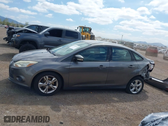 2013 Ford Focus SE with VIN 1FADP3F28DL343477, listed as a IAAI auction lot 41905740 with 168,490 mi miles. Bid and sale history available at carsss.com. Image 15.